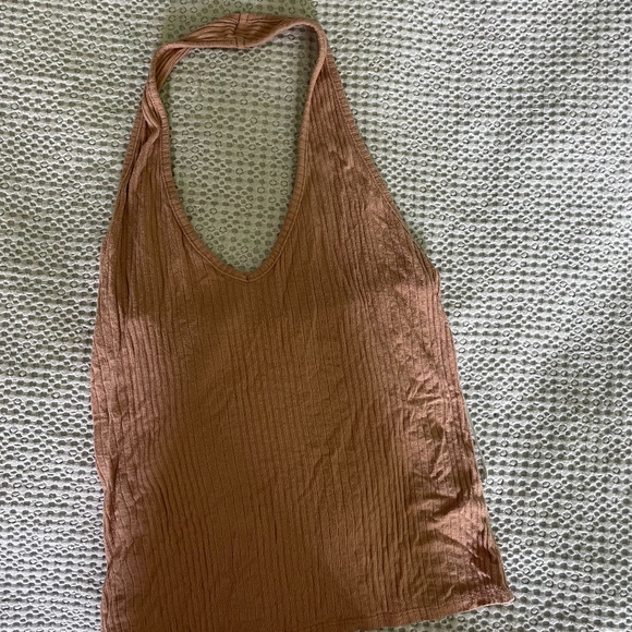 Halter top - Picture 1 of 1